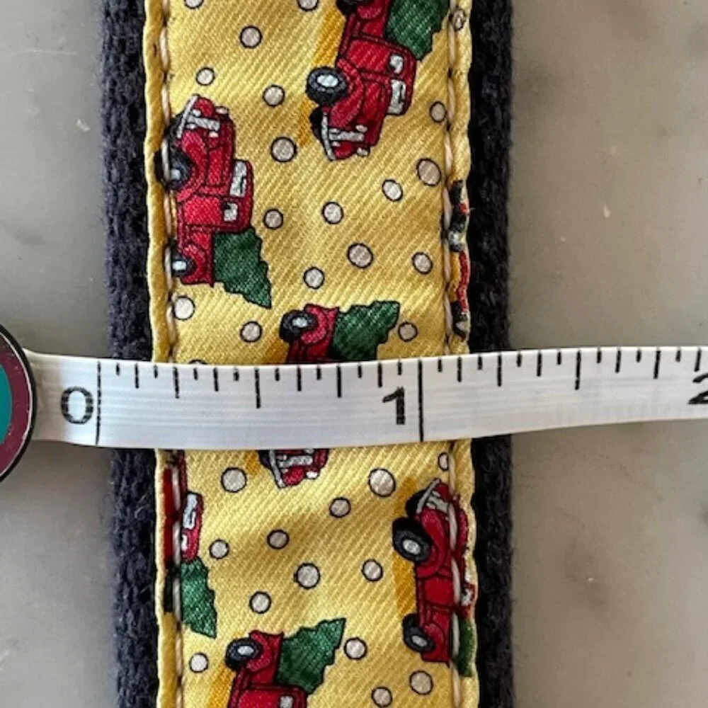VINEYARD VINES Red Truck Christmas Tree Leather Fabric Canvas Belt 28